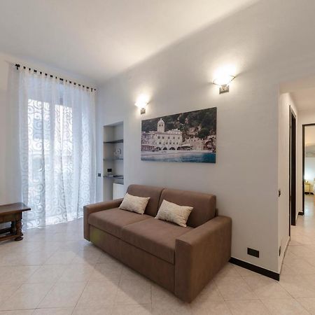 Altido Modern Flat For 6 In The Heart Of Genova Foce Apartment Luaran gambar